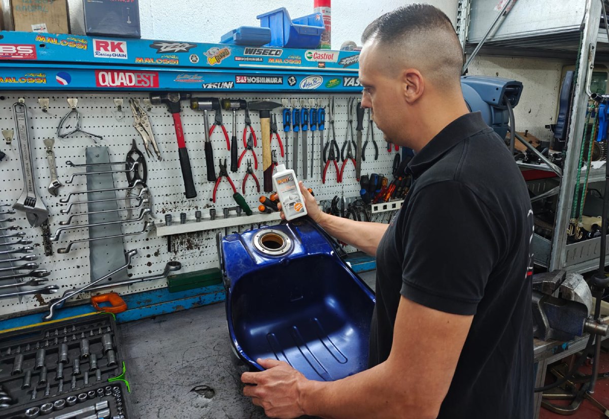 reparar deposito gasolina moto